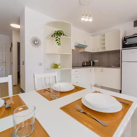 דירה Soleado En Alondras Park *